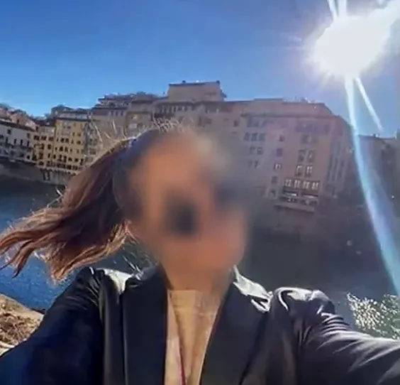 Christina, 27