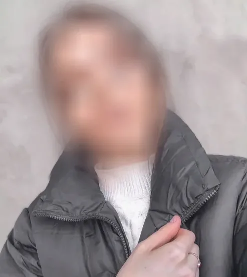 Ivana, 23