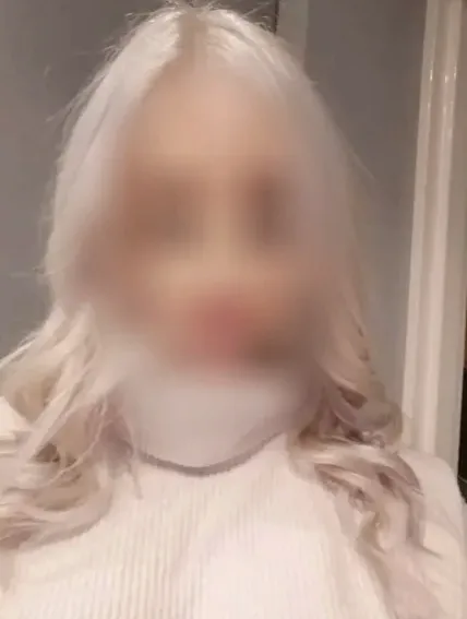 Josefine, 30