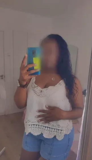 Liv, 34