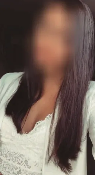 Maiken, 28
